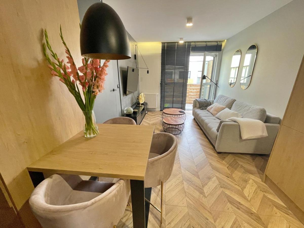 Apartament Bubble Z Darmowym Parkingiem Торунь Екстер'єр фото