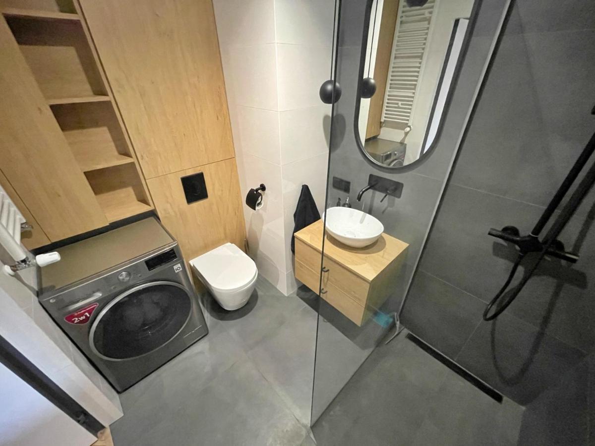 Apartament Bubble Z Darmowym Parkingiem Торунь Екстер'єр фото