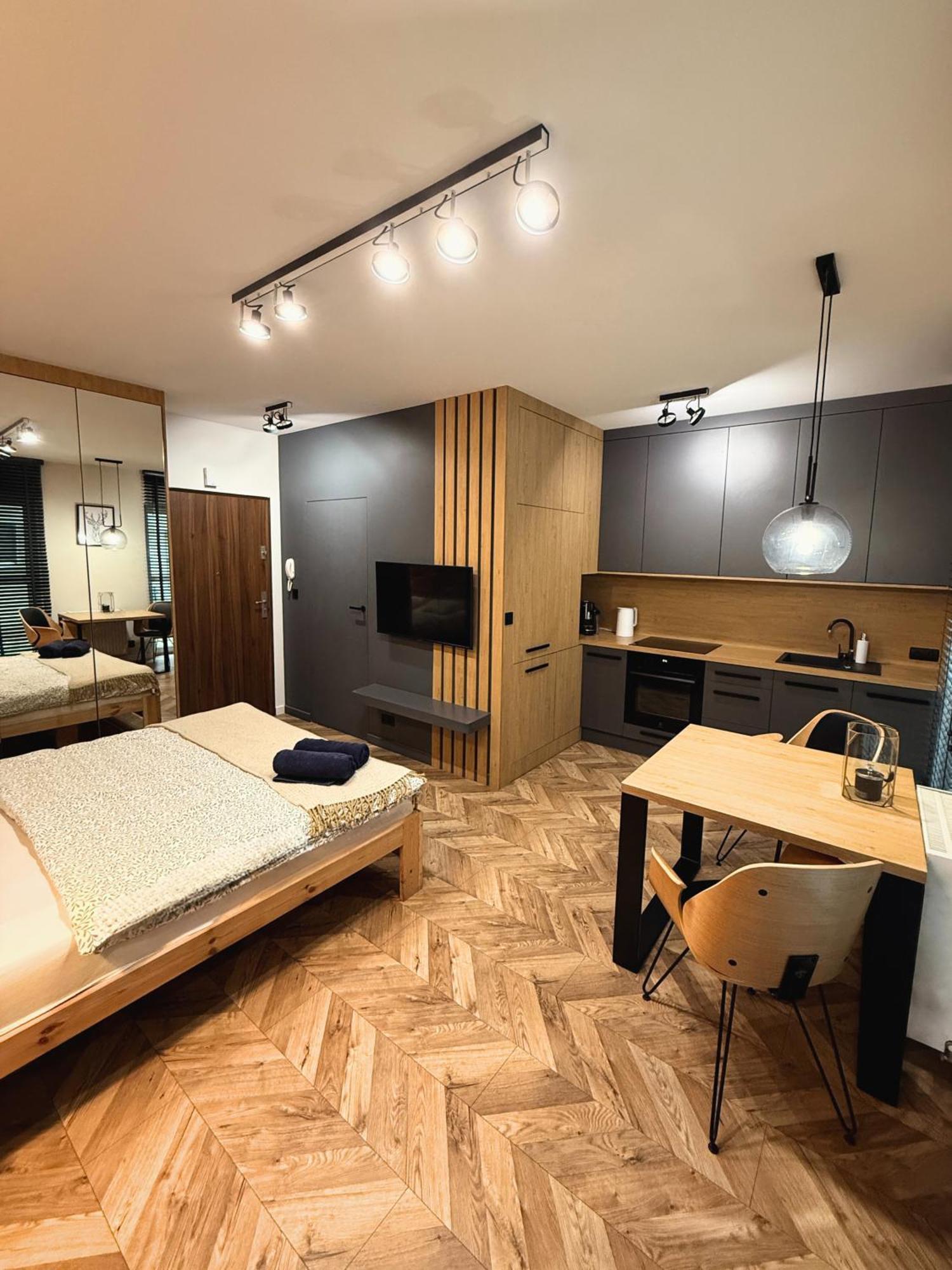 Apartament Bubble Z Darmowym Parkingiem Торунь Екстер'єр фото