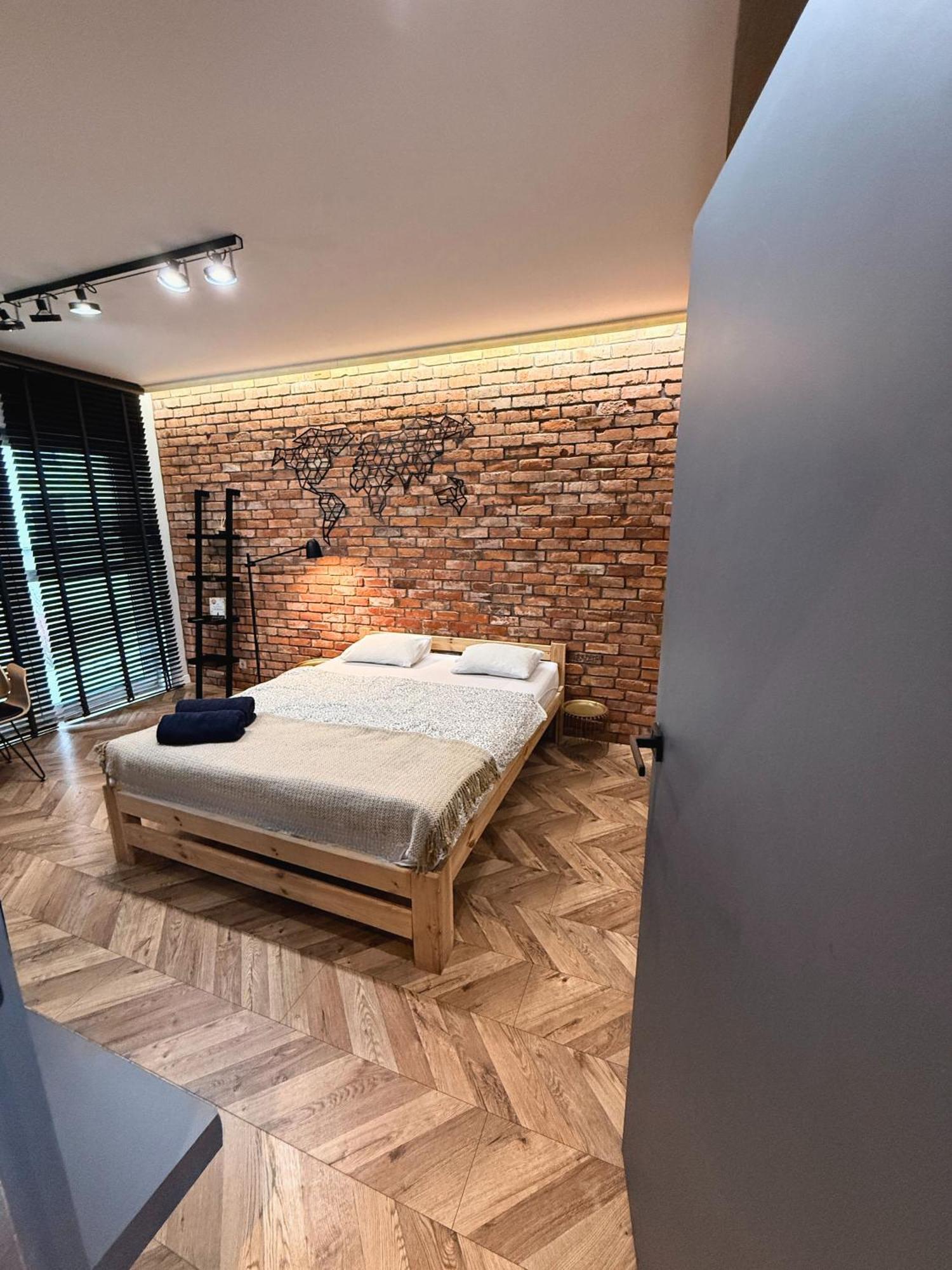 Apartament Bubble Z Darmowym Parkingiem Торунь Екстер'єр фото